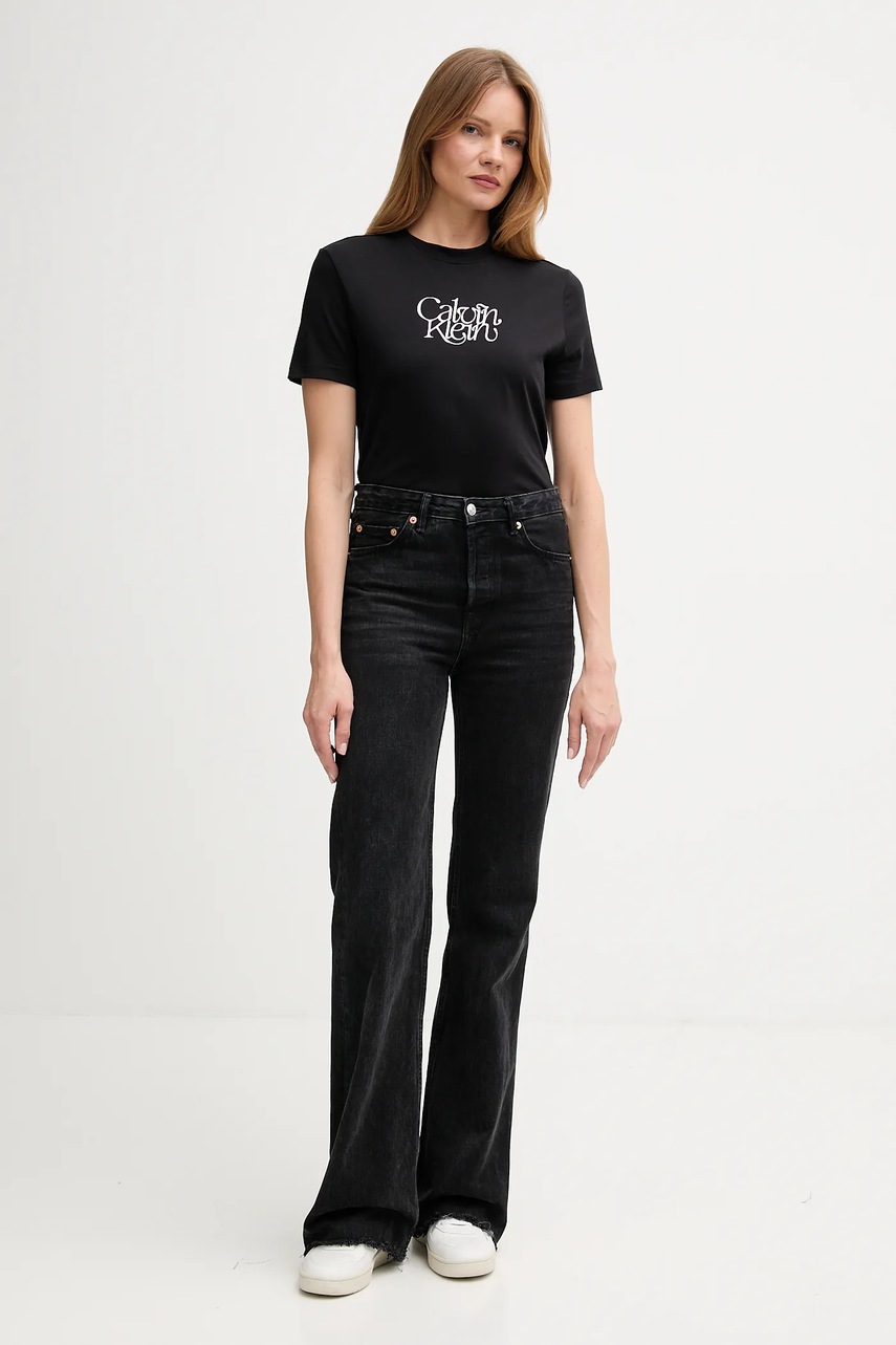 Хлопковая футболка Calvin Klein Jeans цвет чёрный LV047D210G Хлопковая футболка Calvin Klein Jeans цвет чёрный LV047D210G