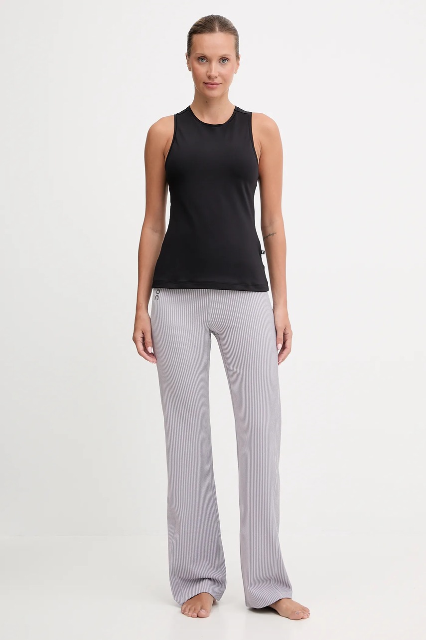 Топ для йоги ON running Studio цвет чёрный 1WF12440553 Топ для йоги ON running Studio цвет чёрный 1WF12440553