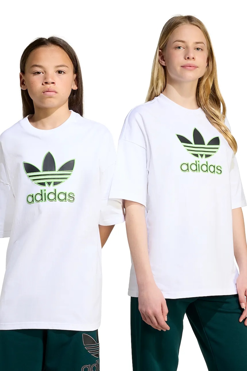 Levně Dětské bavlněné tričko adidas Originals bílá barva, s aplikací, JV8555