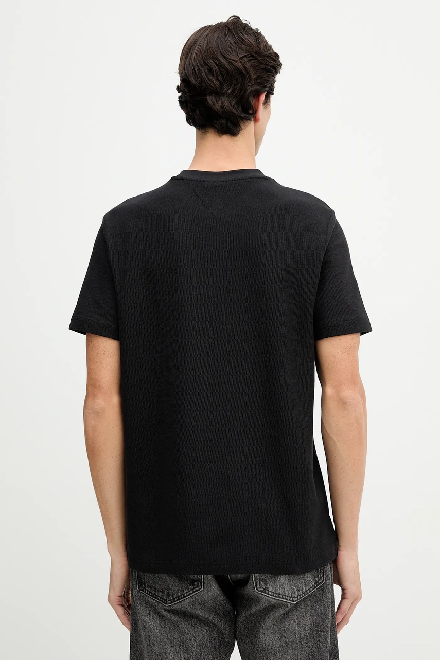 Βαμβακερό μπλουζάκι Tommy Hilfiger ανδρικό, χρώμα: μαύρο, MW0MW39365 φωτογραφία