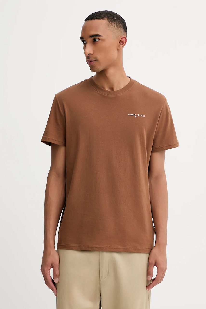 Tommy Jeans tricou din bumbac culoarea maro, cu imprimeu, DM0DM21780