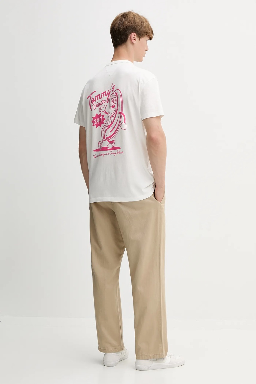 Хлопковая футболка Tommy Jeans цвет бежевый с принтом DM0DM21829