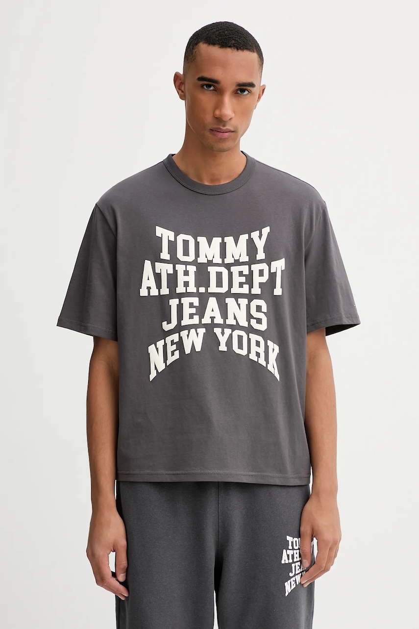 Tommy Jeans tricou din bumbac culoarea gri, cu imprimeu, DM0DM21988