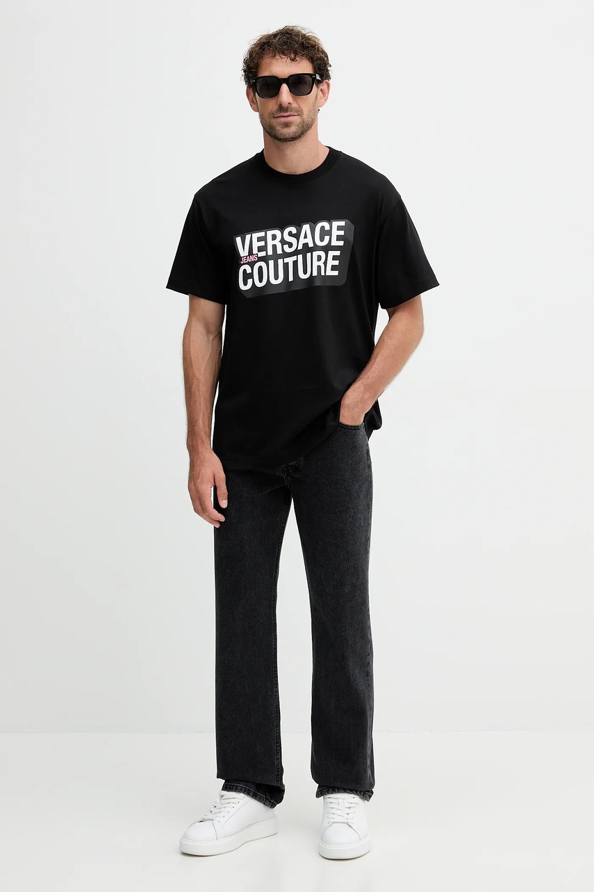 Хлопковая футболка Versace Jeans Couture цвет чёрный с принтом 79GAHP02 CJ01P