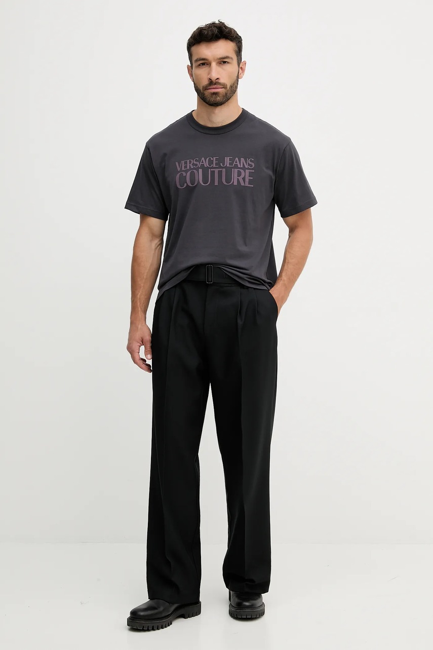 Хлопковая футболка Versace Jeans Couture цвет серый с принтом 79GAHE05 CJ00E