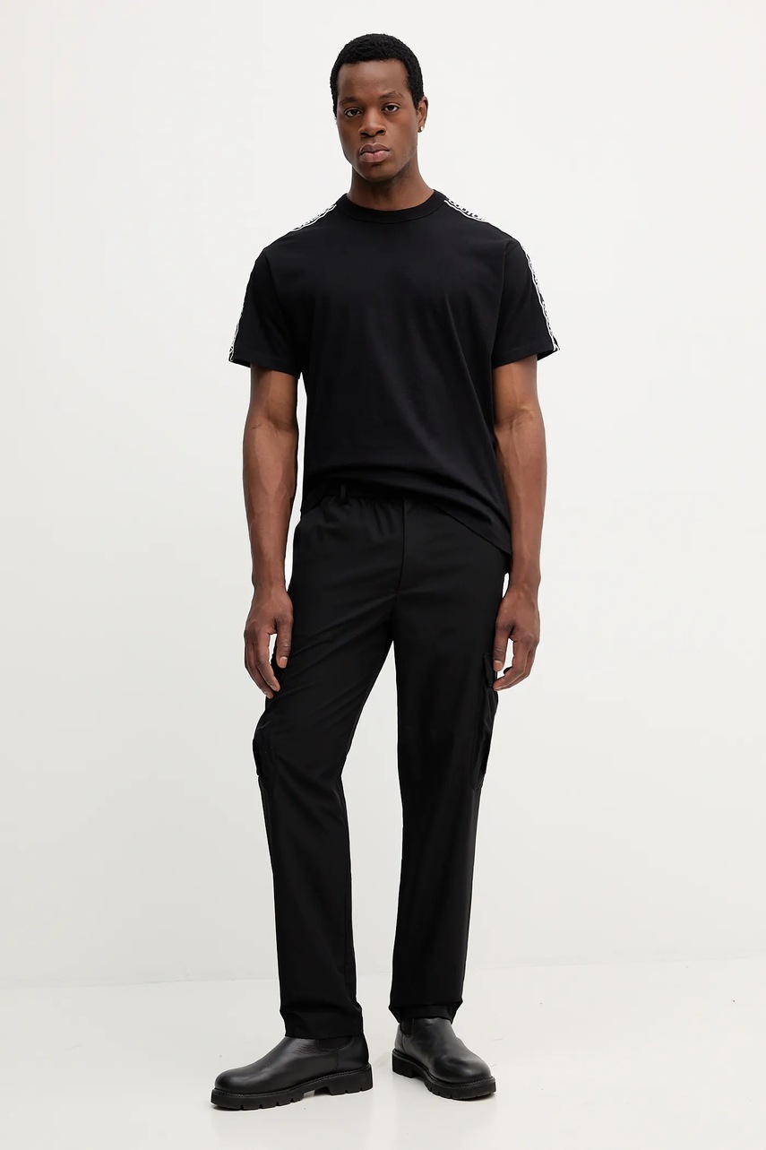 Хлопковая футболка Versace Jeans Couture цвет чёрный с принтом 79GAHC02 CJ01C