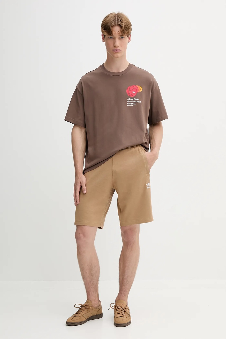 Футболка adidas Originals World Class Tee цвет коричневый с принтом JM9956