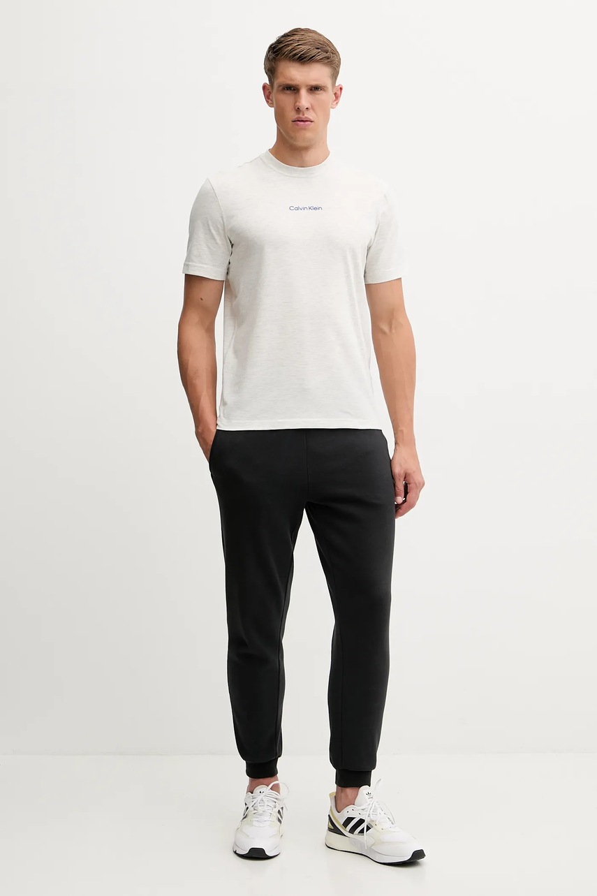 Футболка Calvin Klein Performance цвет серый с аппликацией LVGMF5K100