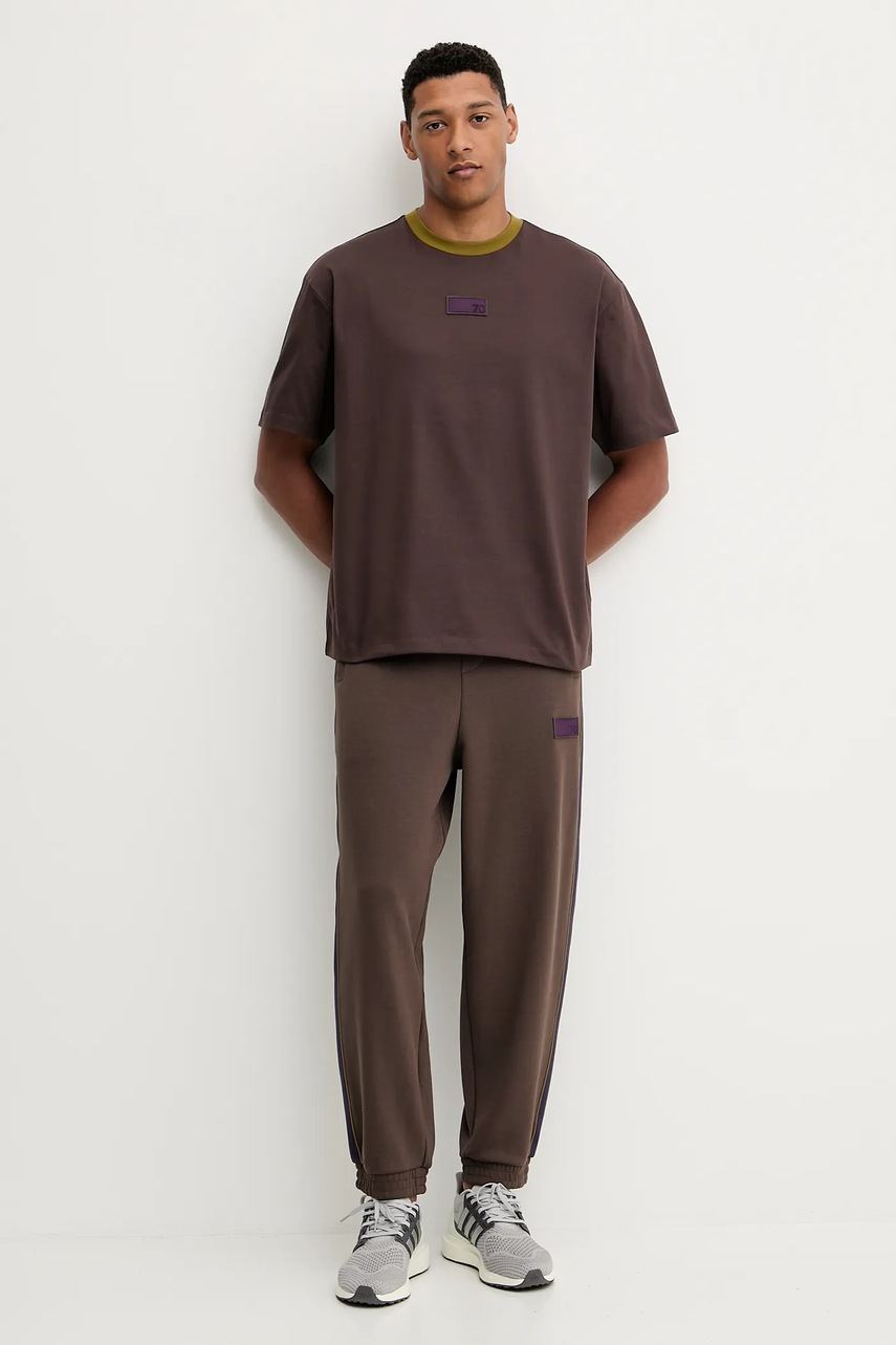 Хлопковая футболка EA7 Emporio Armani цвет коричневый с принтом AF12957.7X000154