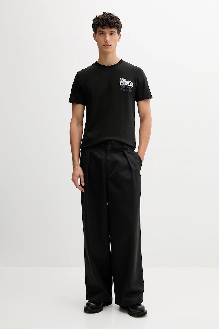 Хлопковая футболка Kenzo цвет чёрный с аппликацией FF65TS1524SI Хлопковая футболка Kenzo цвет чёрный с аппликацией FF65TS1524SI