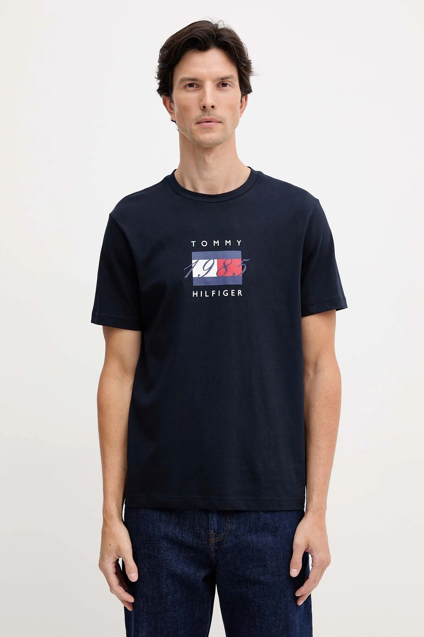 Levně Bavlněné tričko Tommy Hilfiger pánské, tmavomodrá barva, s potiskem, MW0MW41338
