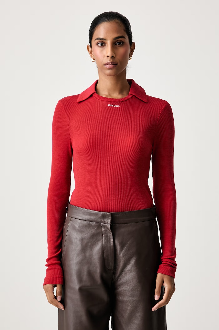 Stine Goya longsleeve damski z wełny merino