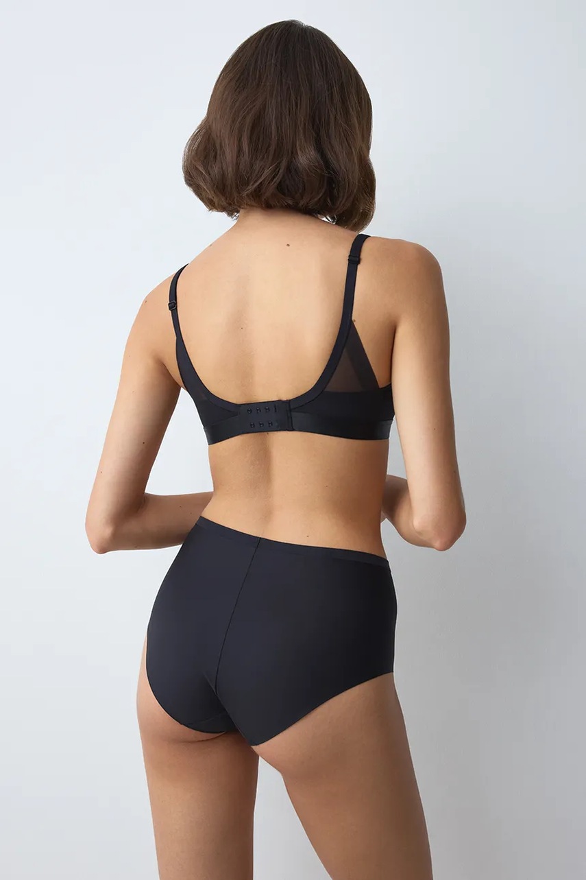 Triumph  безшевен сутиен  Shape Smart