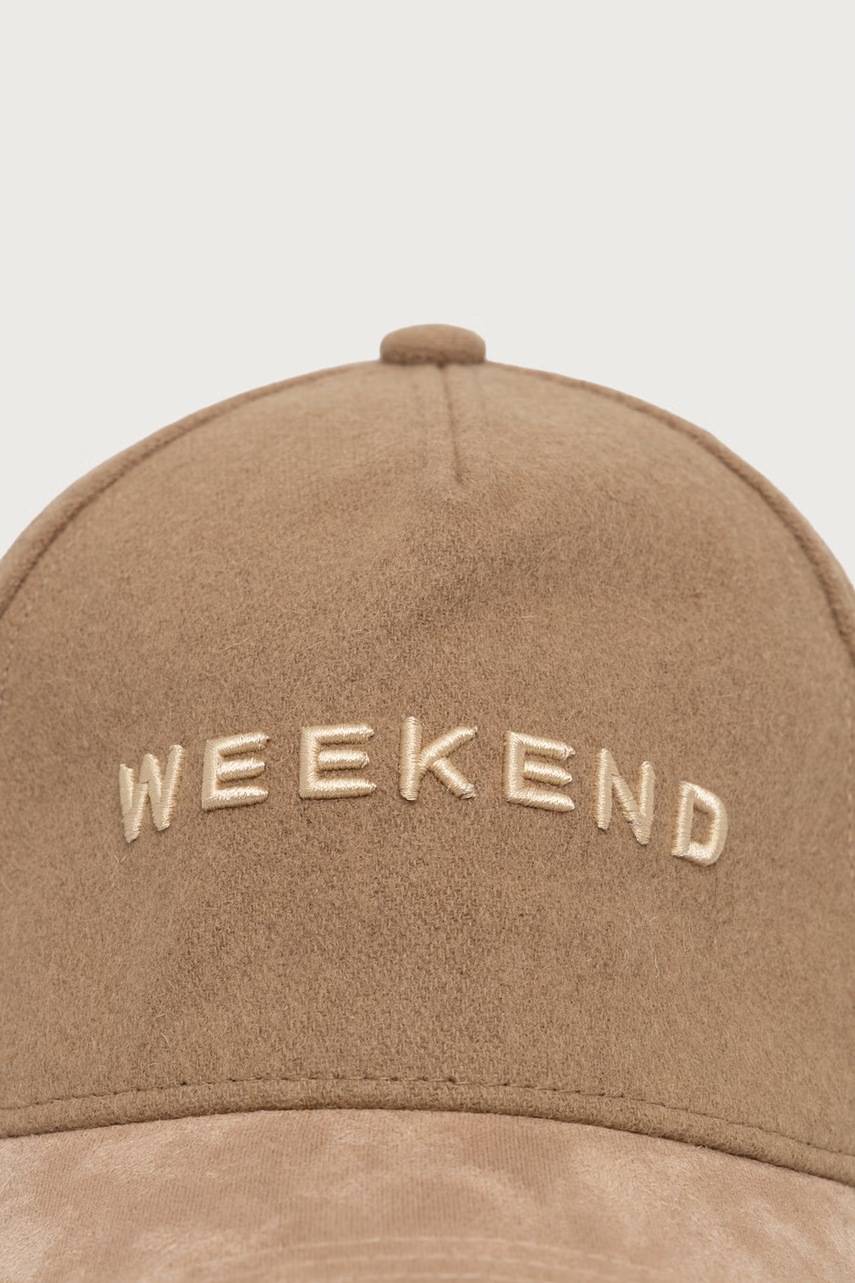 Weekend Max Mara  бейзболна шапка дамска с вълна WKAPOMPOSA