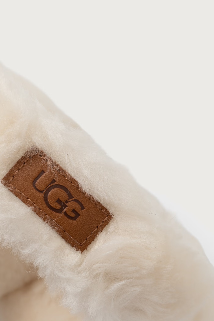 UGG  наушници дамски от вълна