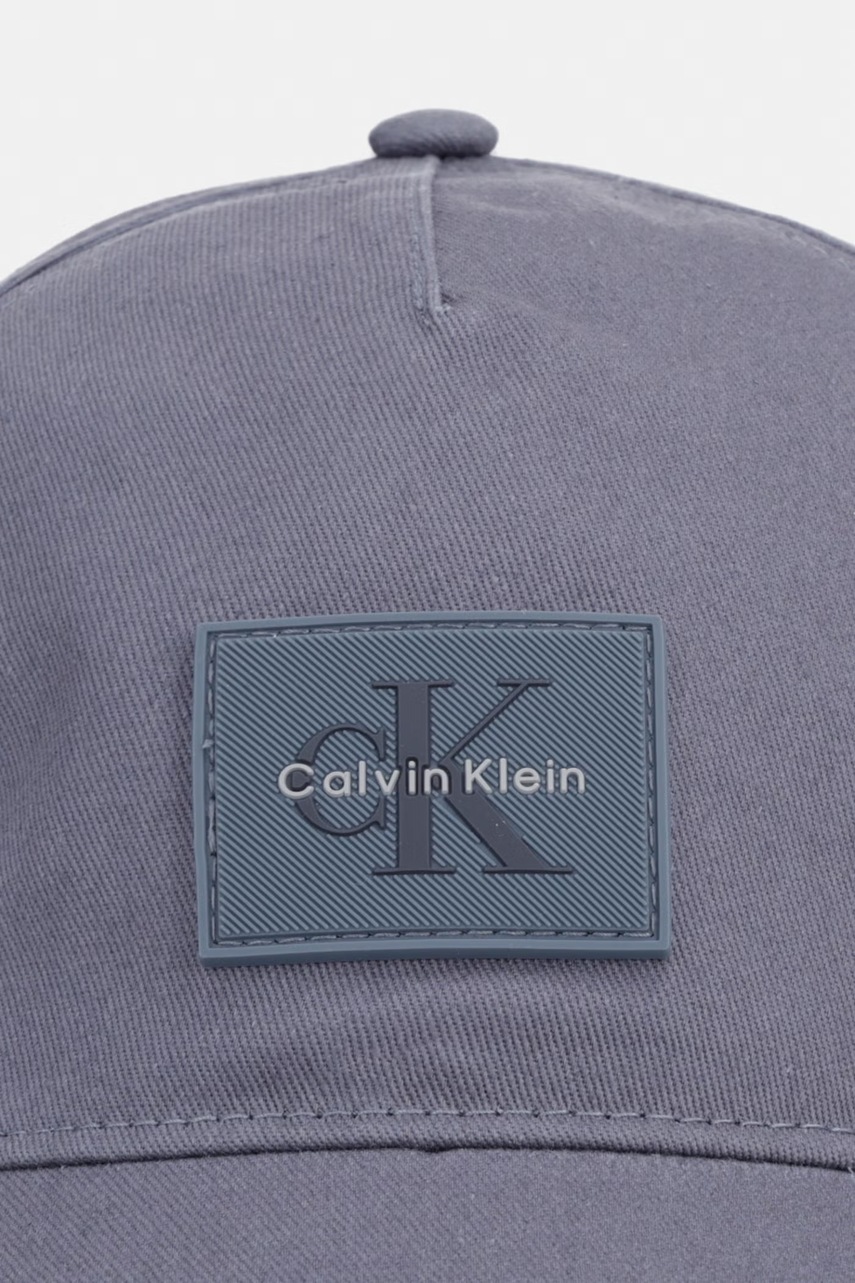 Calvin Klein čiapka so šiltom pánska bavlnená