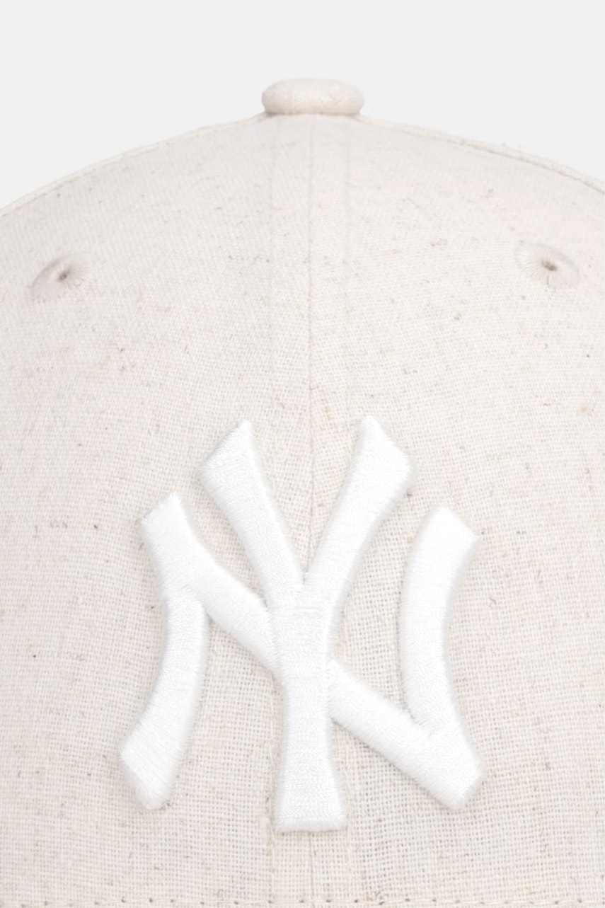 New Era bejzbalová čiapka s prímesou ľanu LINEN 940 MC NYY