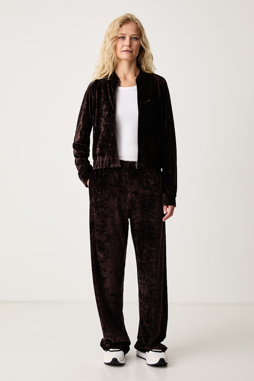Emporio Armani Underwear compleu de loungewear pentru femei din velur