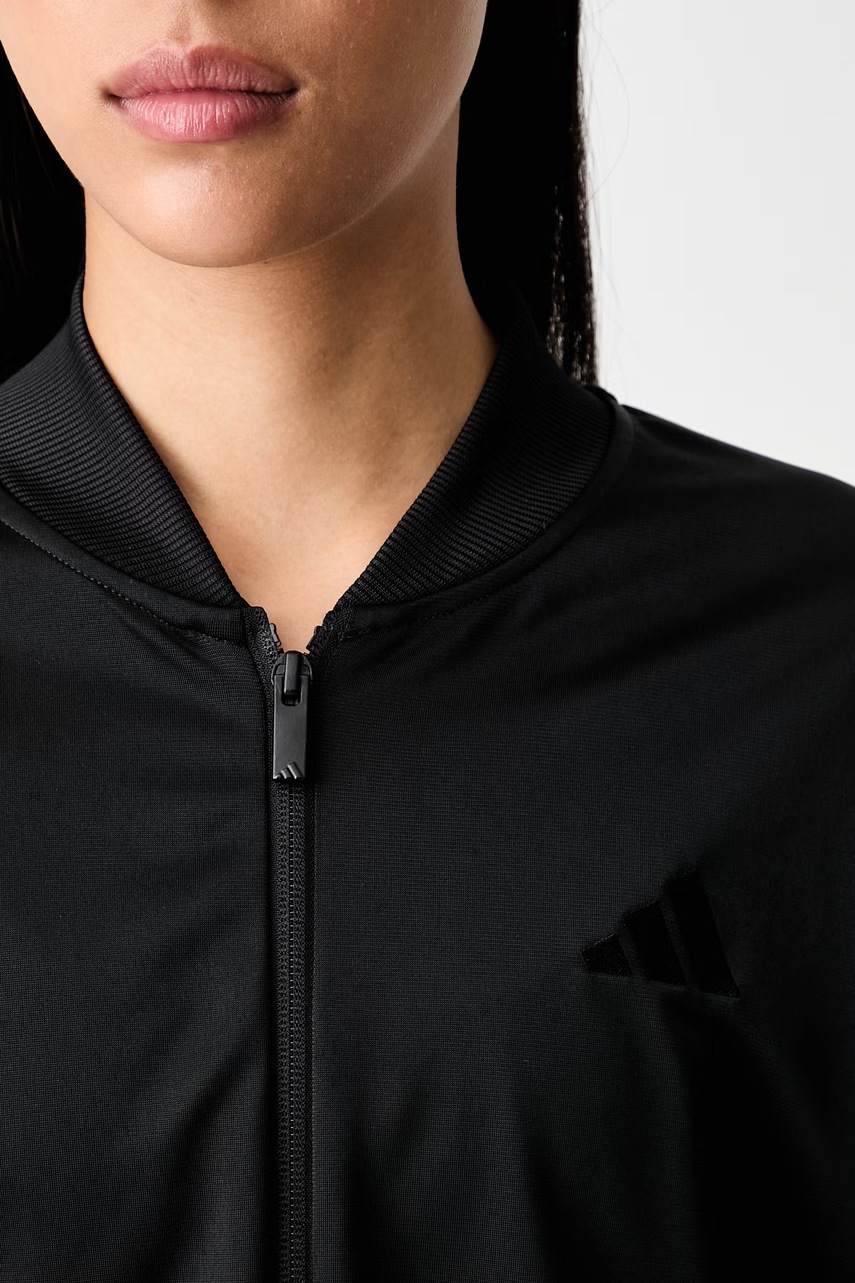 adidas teplákový set dámský Essentials (obrázek 6)