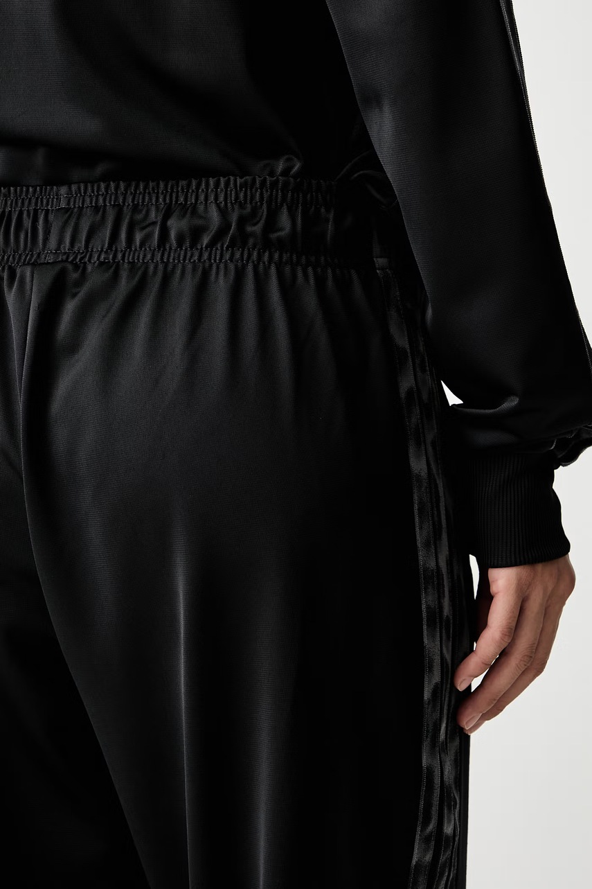 adidas teplákový set dámský Essentials (obrázek 7)