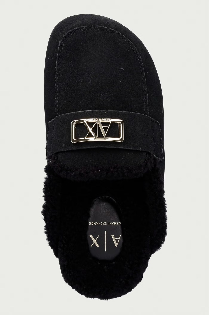 Armani Exchange pantofle dámské semišové (obrázek 4)
