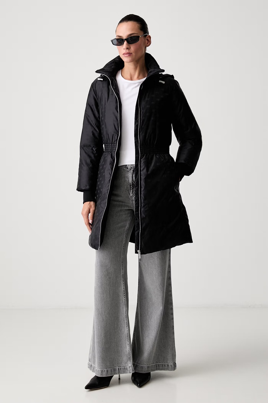 Armani Exchange dlouhá bunda dámská (obrázek 2)