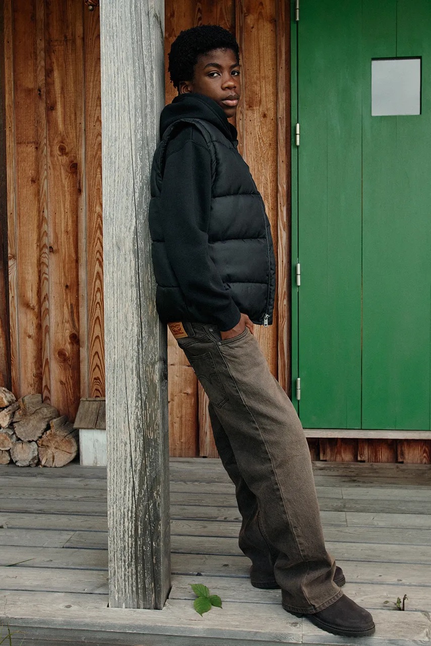 Levi's vesta dětská BATWING EMB PUFFER VEST (obrázek 5)