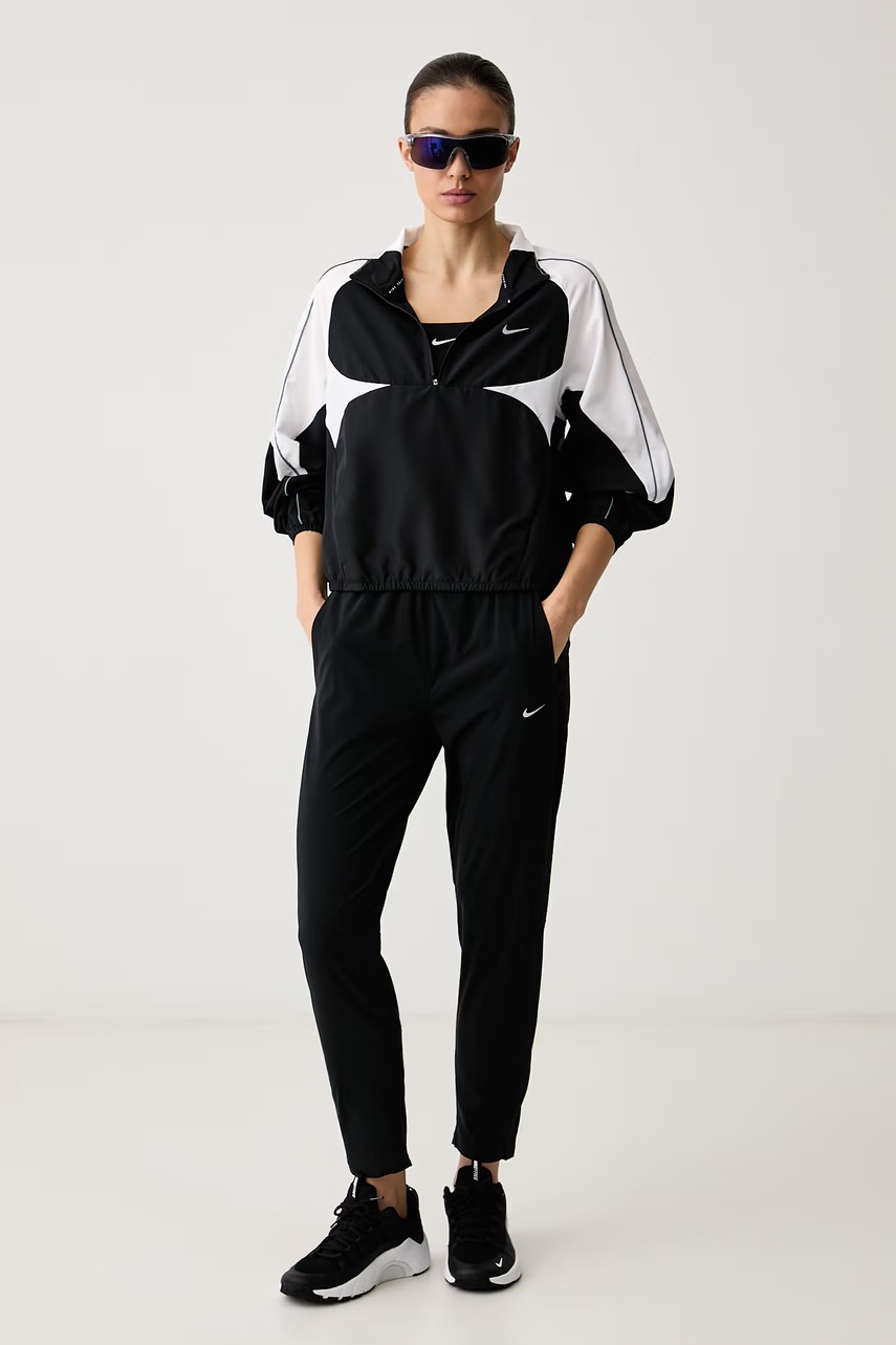 Nike  дамски Tempo Swoosh Dri-FIT