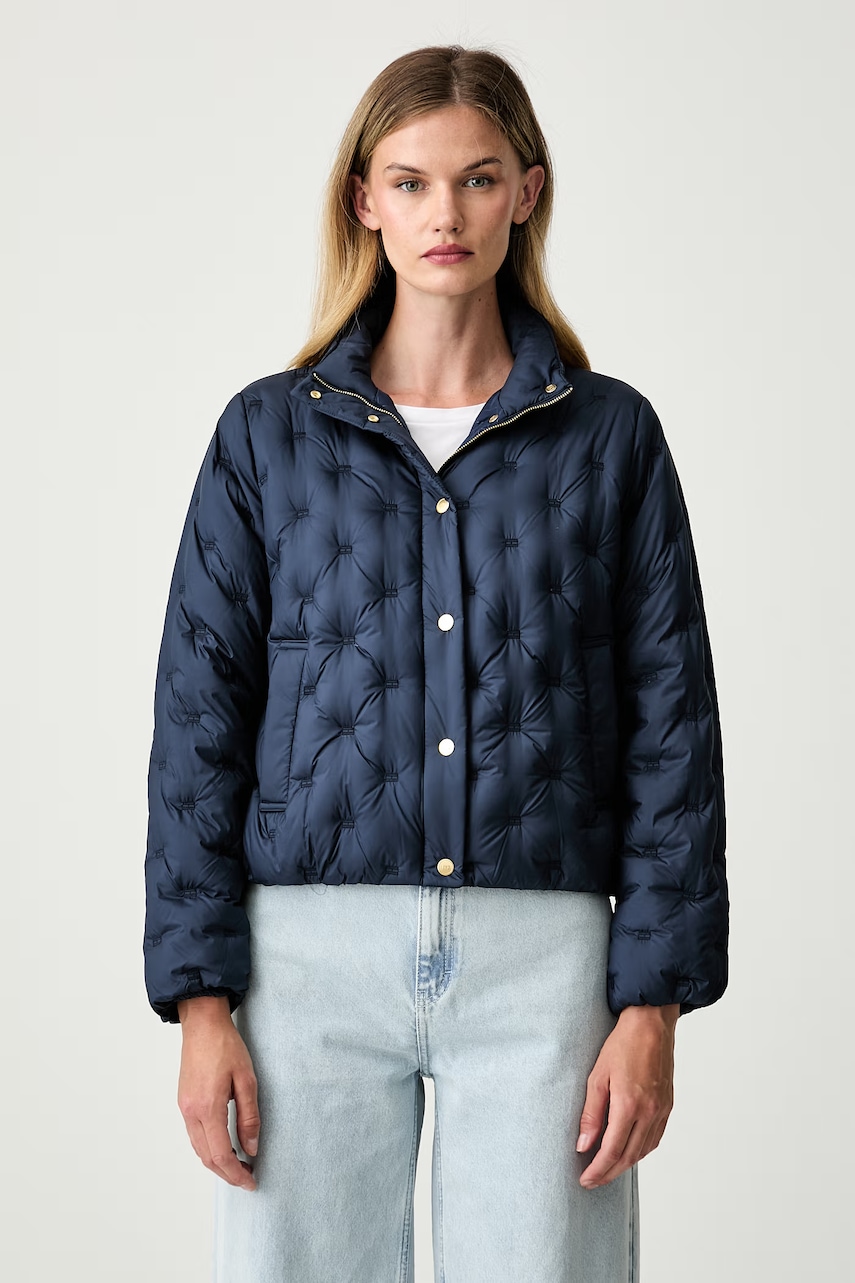 Tommy Hilfiger pernata jakna za žene