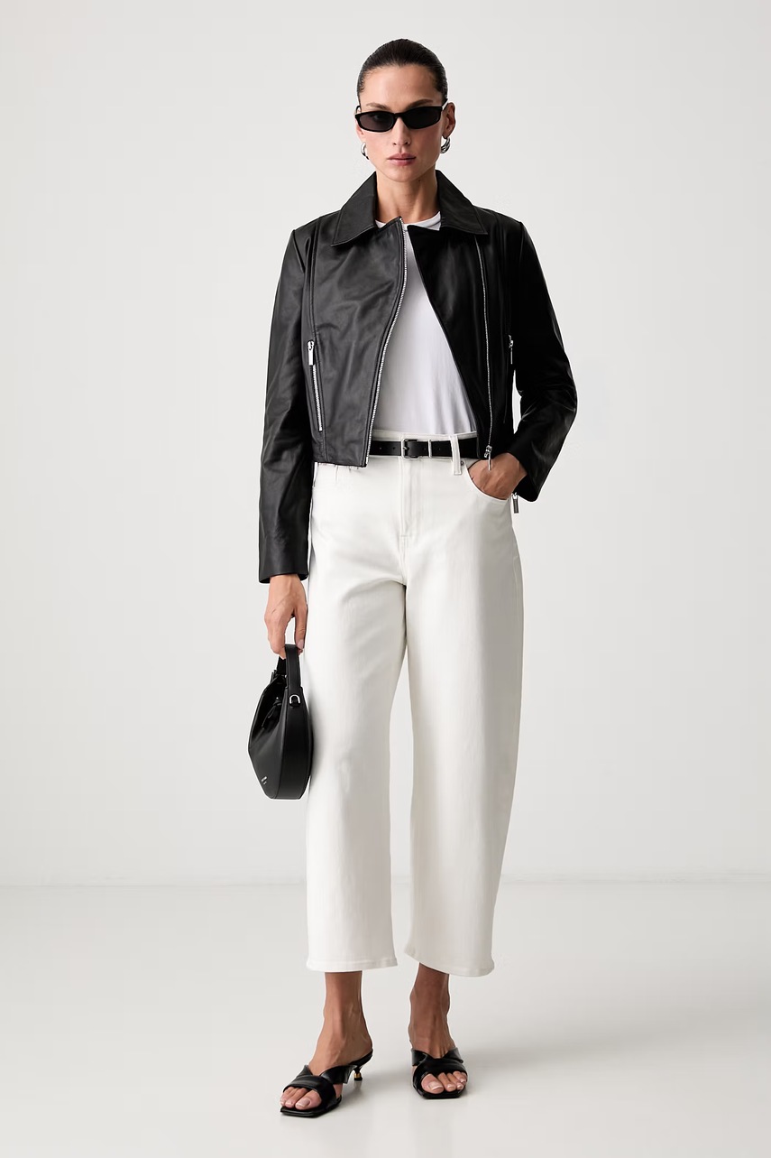 Armani Exchange kožená dámská (obrázek 2)