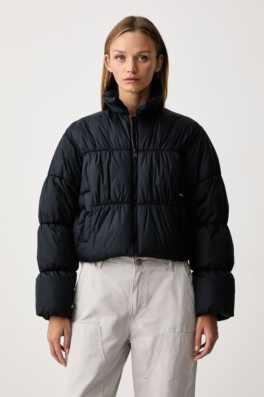 Levi's prošivena jakna za žene PRESLEY CROPPED COLLARED PUFFER