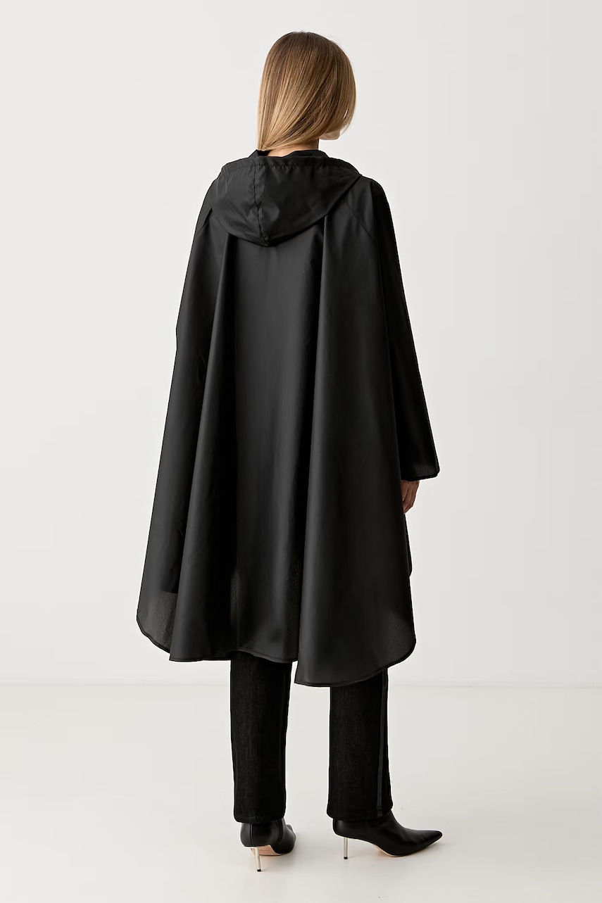 Karl Lagerfeld pelerína dámska K/SIGNATURE