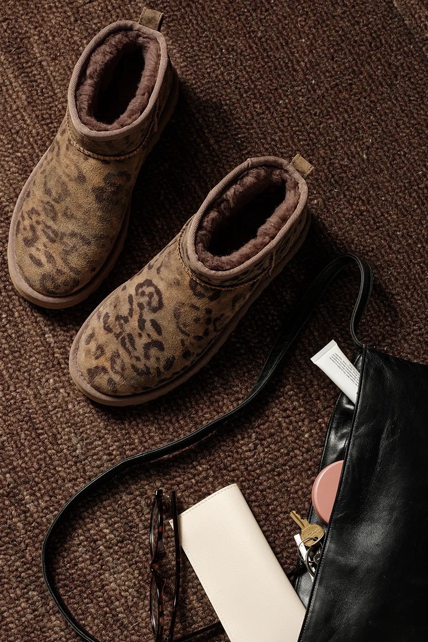 UGG UGG W Classic Ultra Mini Spotted μπότες χιονιού Γυναικείες σουέτ - 8