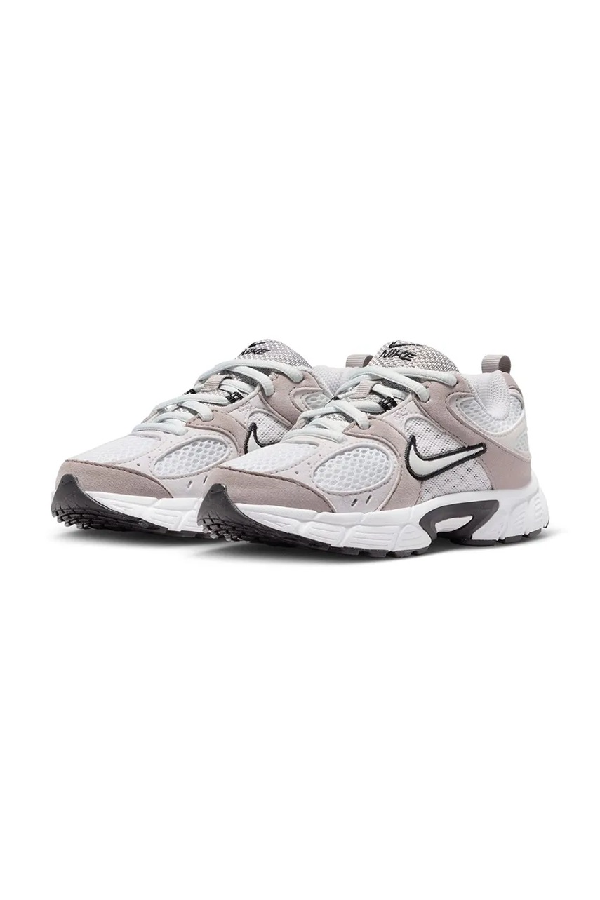 Nike   V5 RNR Suede маратонки за деца