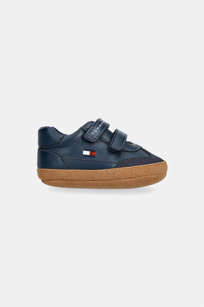 Tommy Hilfiger  маратонки за бебе