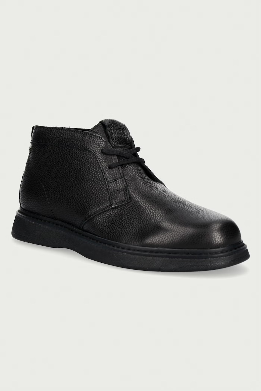 Tommy Hilfiger  topánky pánske kožené COMFORT LEATHER CHUKKA
