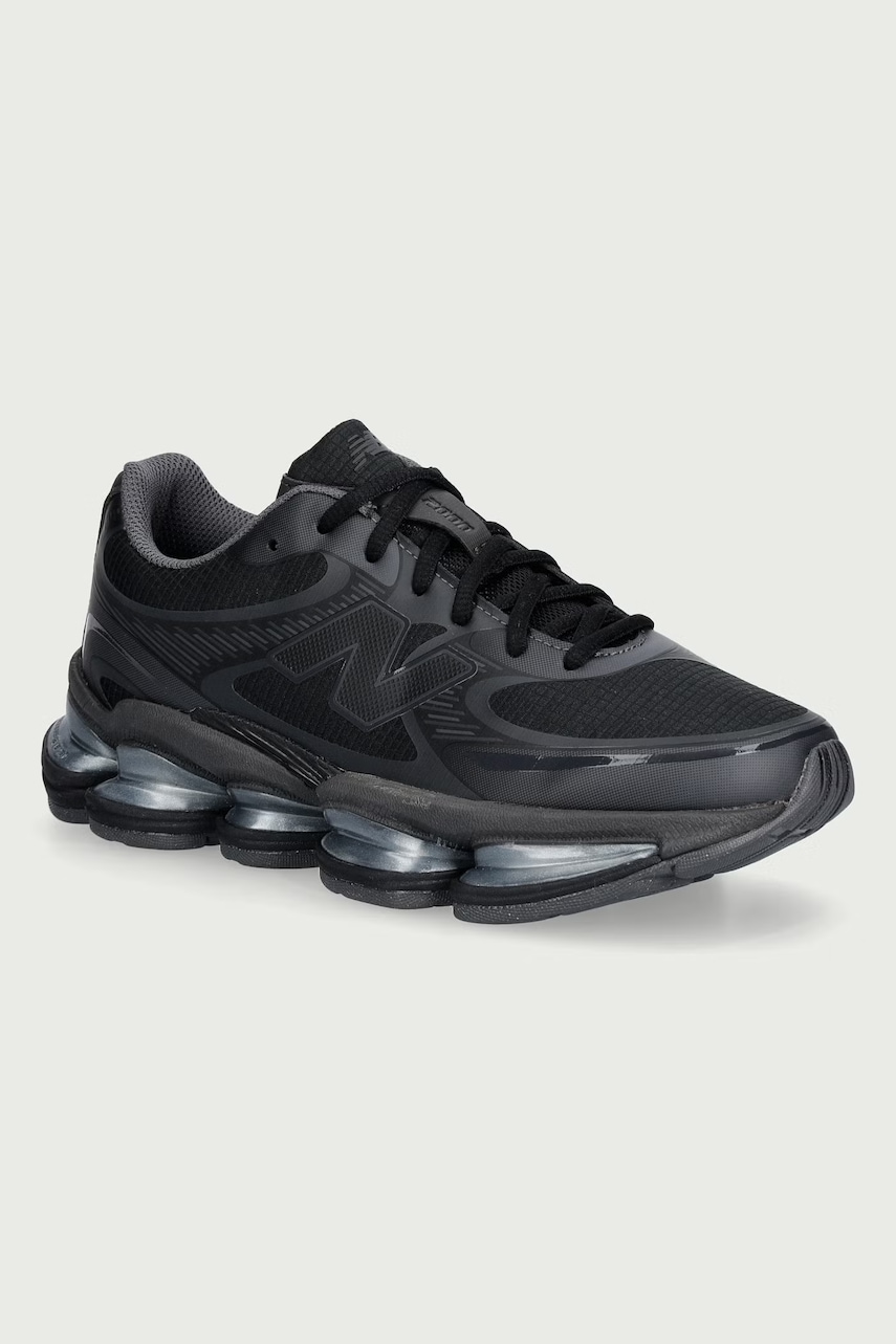 New Balance  2000 sneakers