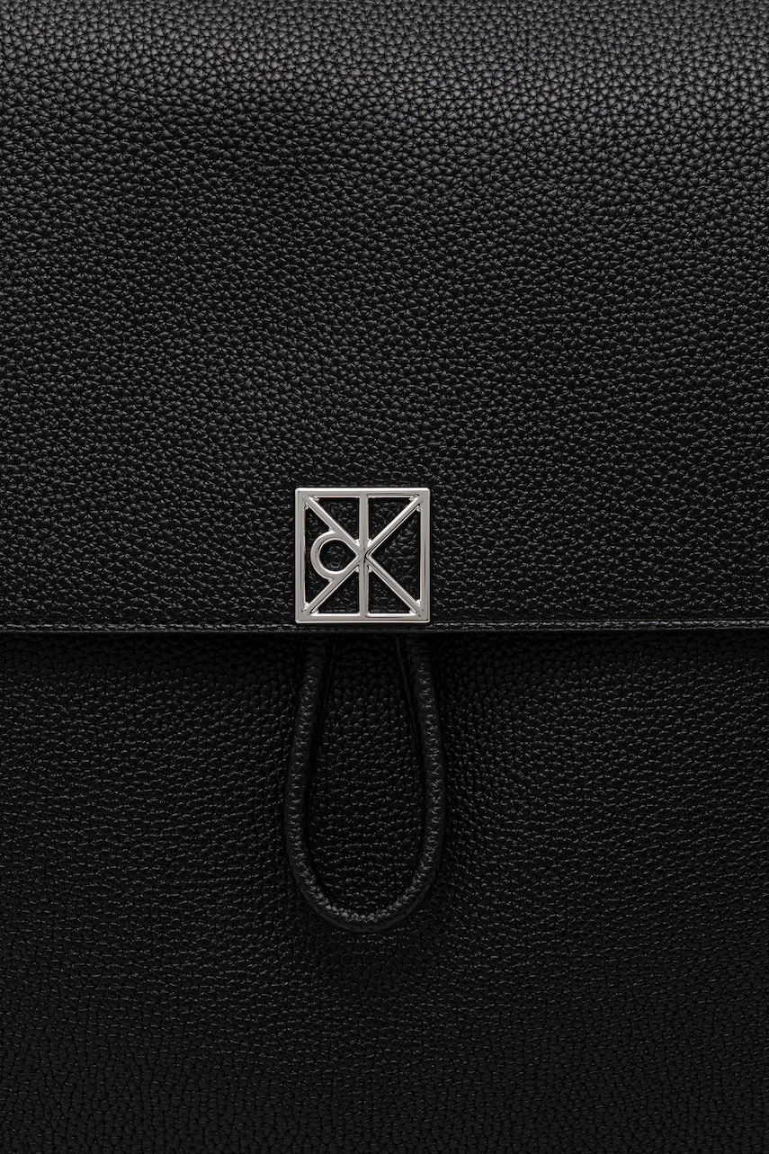 Calvin Klein ruksak dámsky z imitácie kože