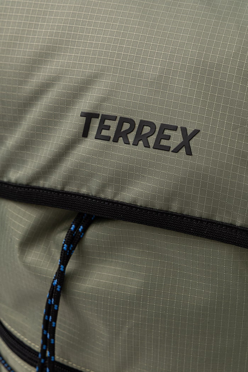 adidas TERREX trekingový ruksak