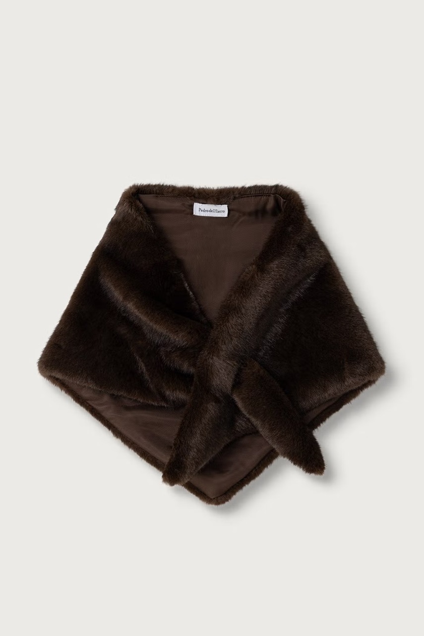 Pedro del Hierro  шалче дамско