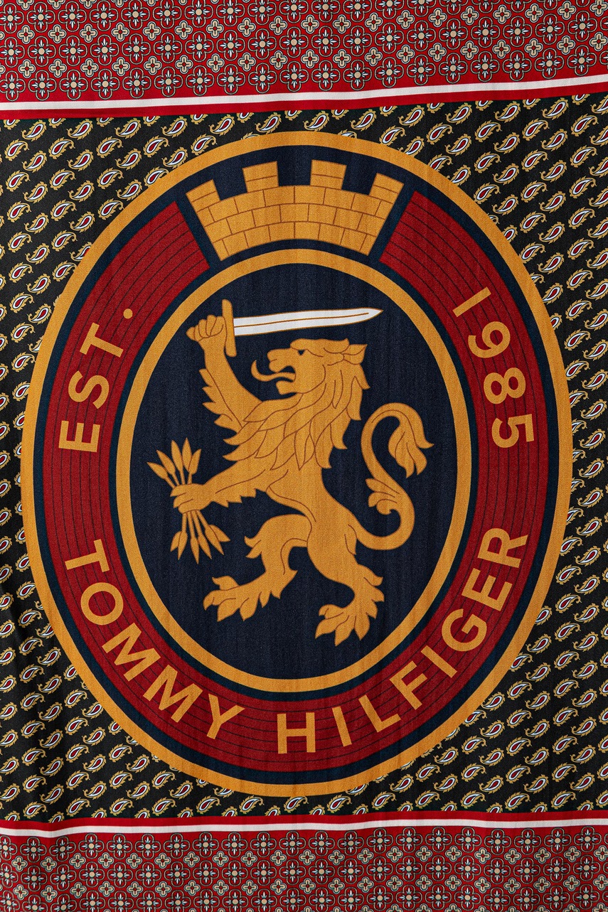 Tommy Hilfiger  шалче дамско от коприна