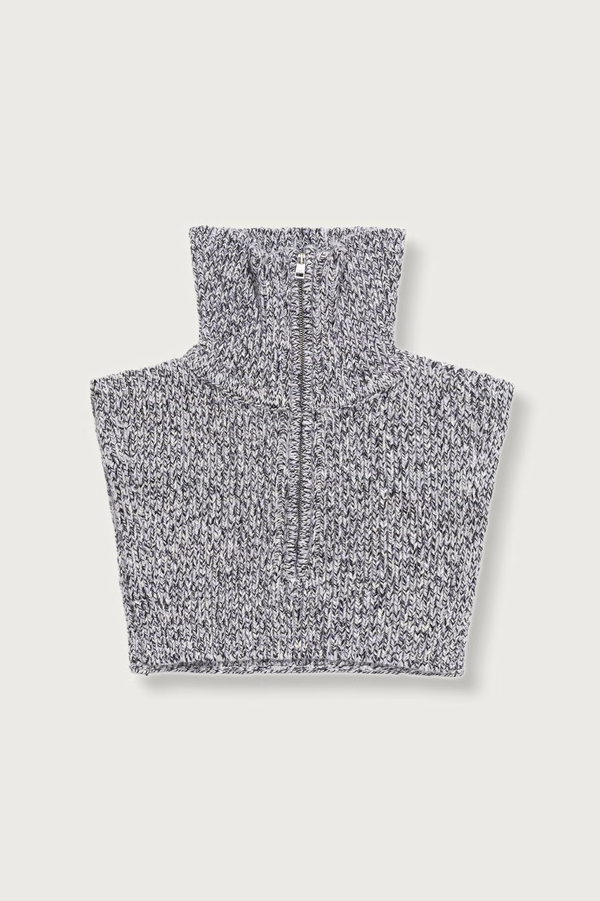 Maison Kitsuné  komin z wełną