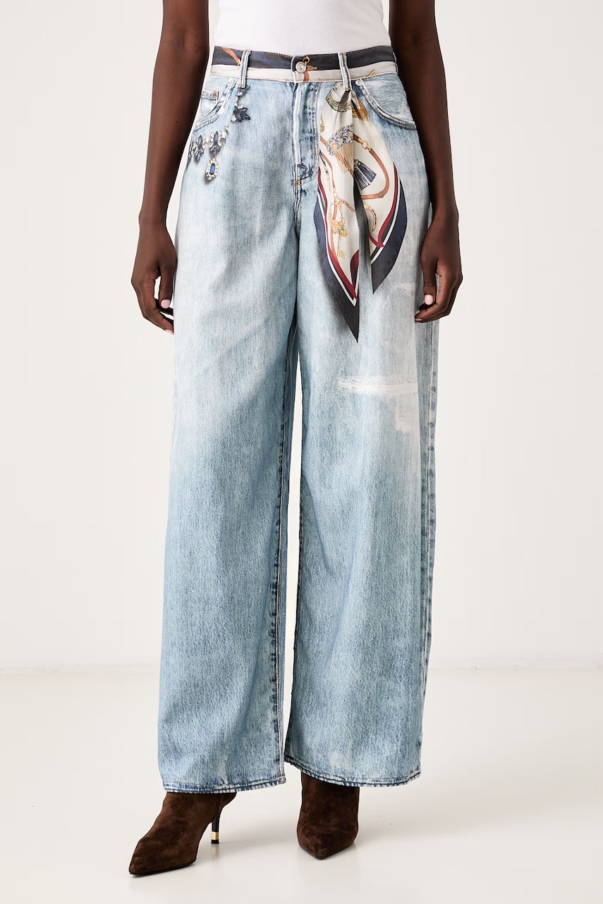 Liu Jo  blugi relaxed fit pentru femei Selected by Gigi Hadid