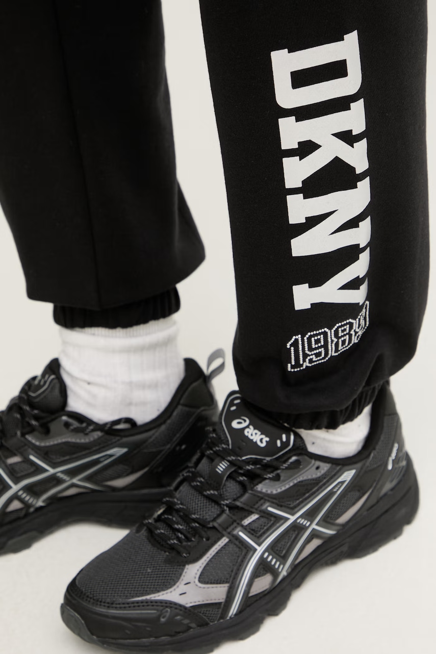 DKNY teplákové nohavice dámske