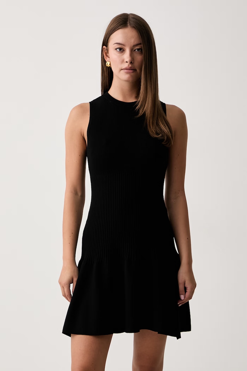Armani Exchange sukienka z wiskozą