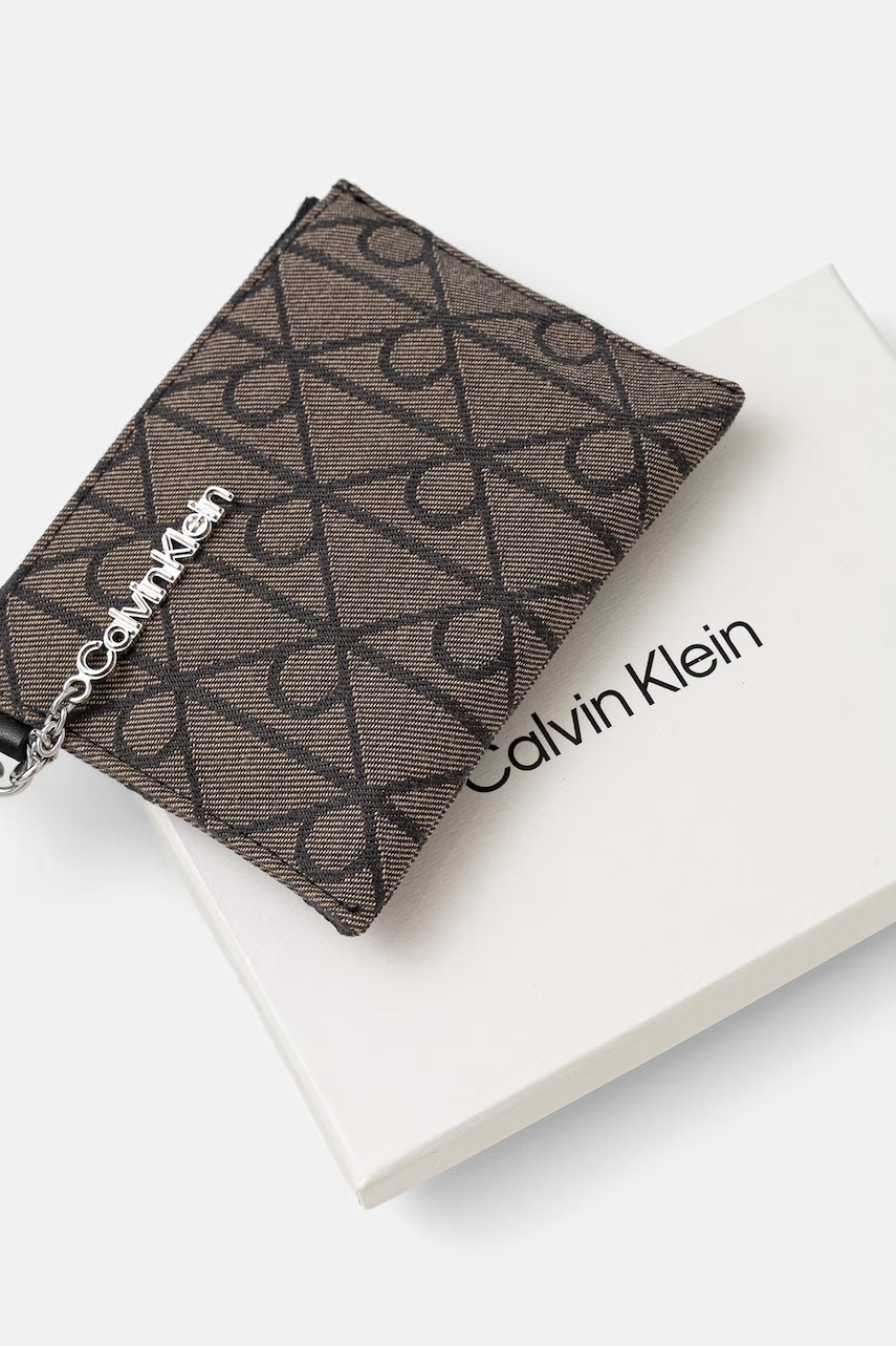 Calvin Klein peňaženka zapínaná na sponu dámska