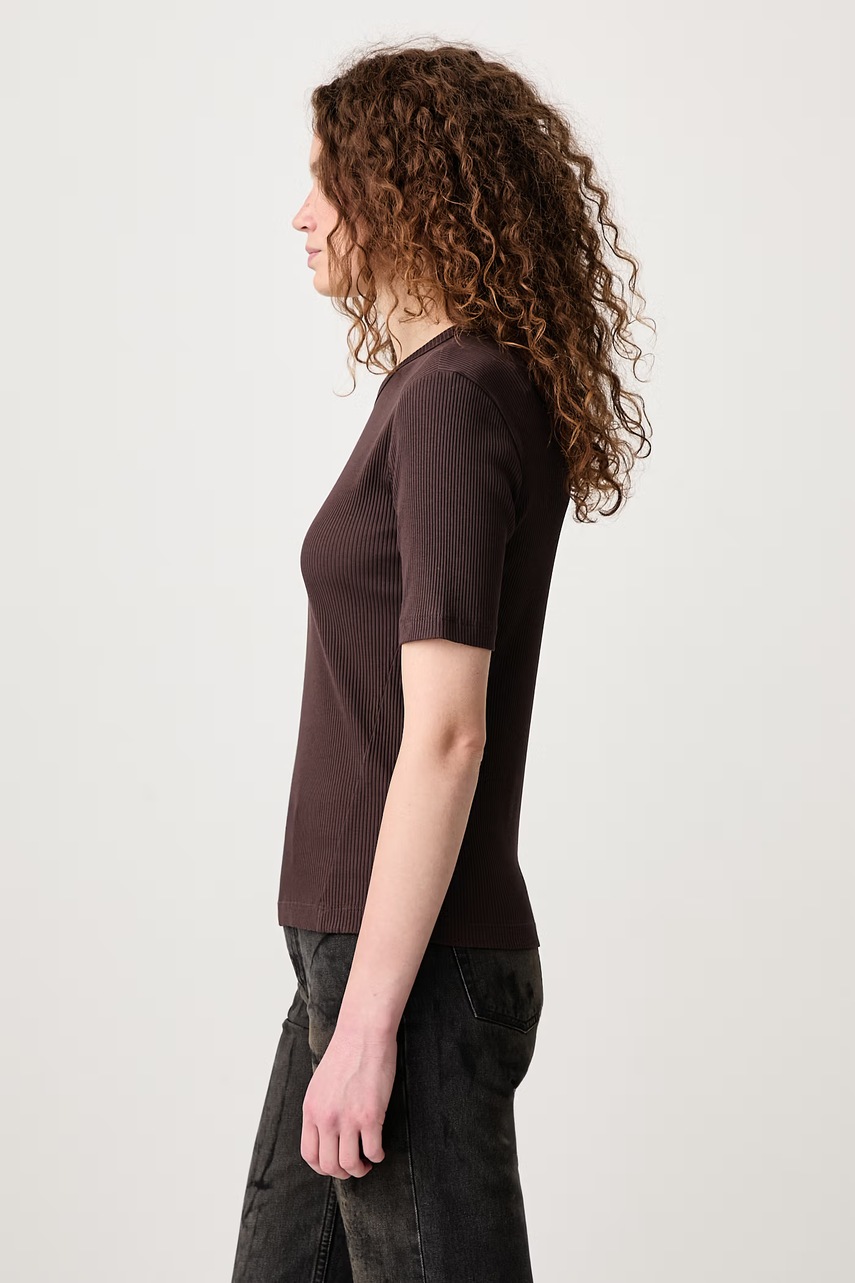 Maison Kitsuné  Baby Fox T-shirt basic damski bawełniany z elastanem (zdjęcie 4)