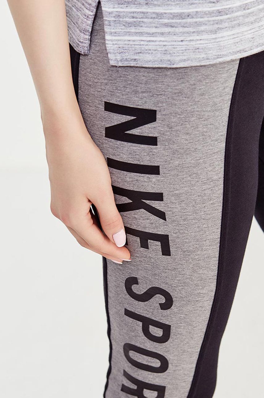 

Nike - Брюки