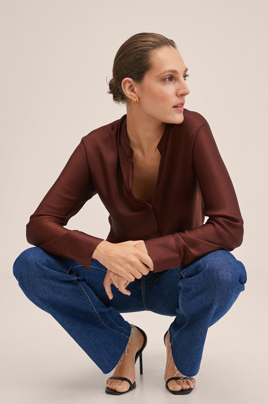 

Блуза Mango Vivian дамска в кафяво с изчистен дизайн, Кафяв