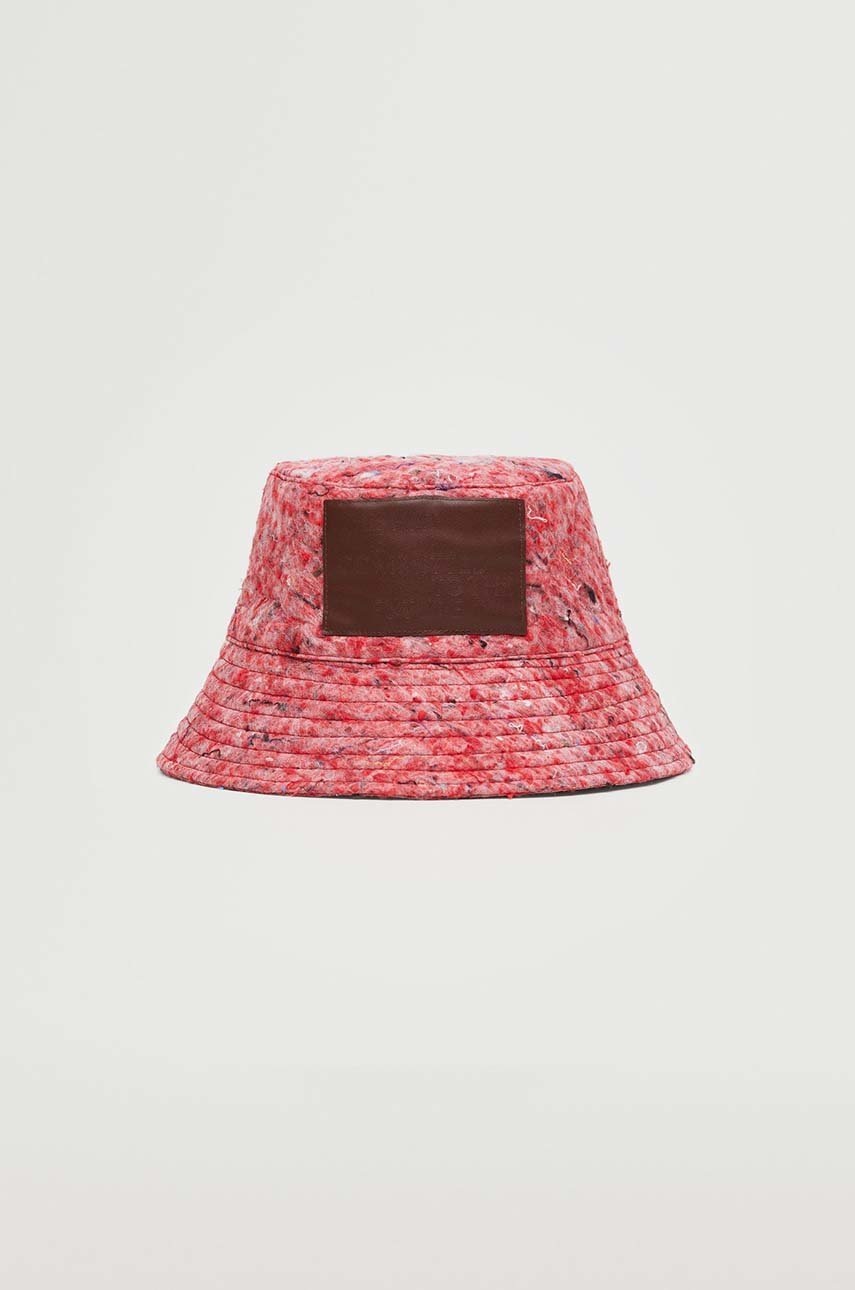 

Капела Mango Felt в червено, Червен